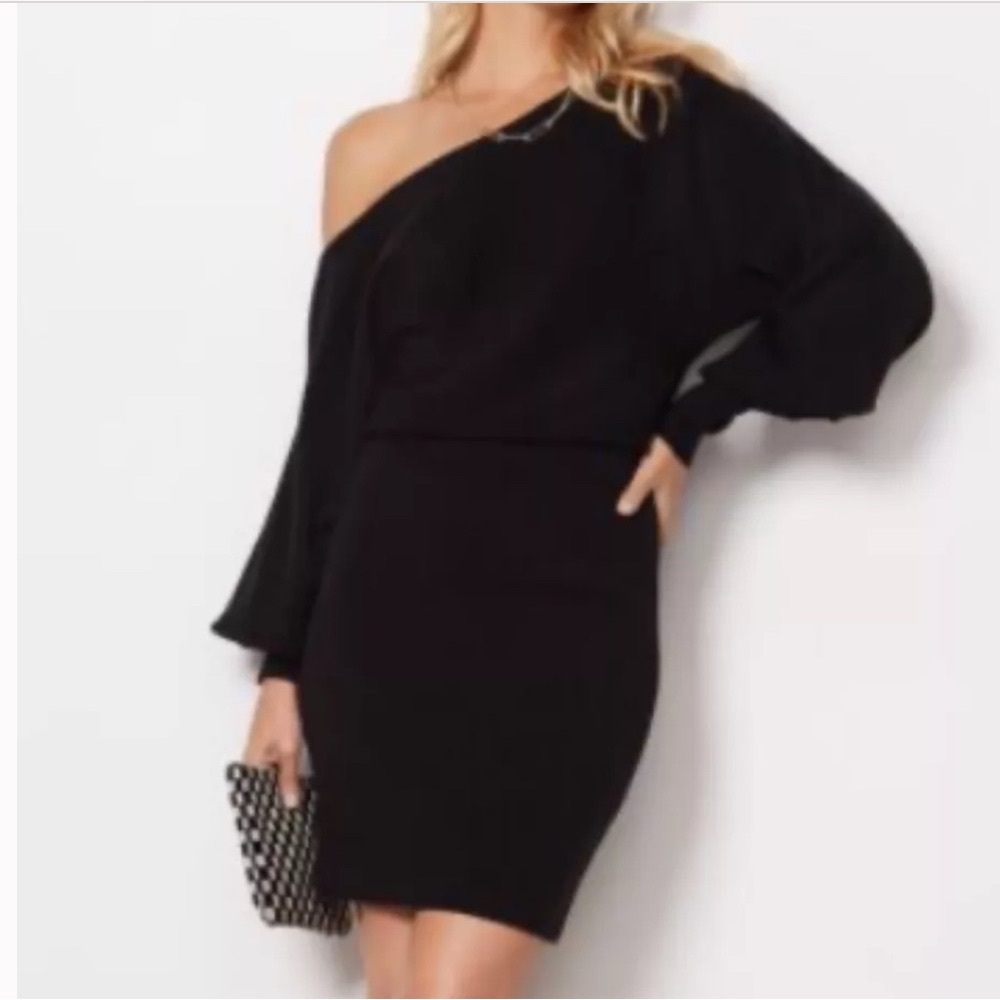 Evereve Adina Off The Shoulder Sweater Dress Black Size Small